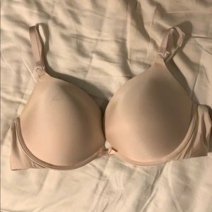 VS Push Up bra with convertible straps size 36D